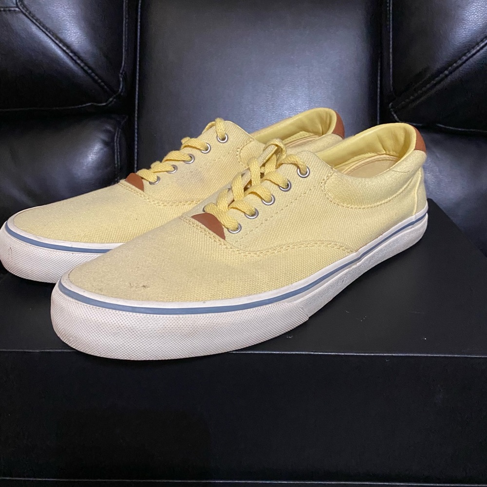 Men’s Polo Sneakers